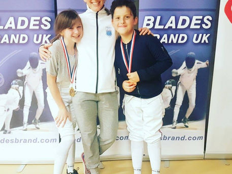 Knightsbridge Fencing Club wins 5 medals at Elite Epee Junior Series: Moulton College, Northants