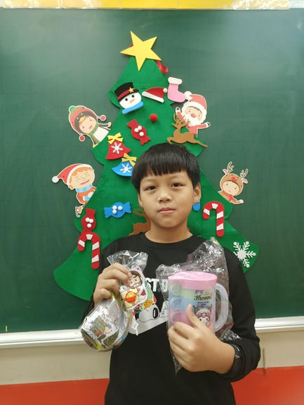 LINE_ALBUM_2024.12.25聖誕節活動_250107_21