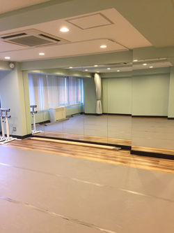 スタジオ　4