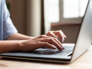 Dicionário do marketing digital: o que é e seus pilares