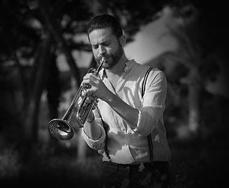 Performing Trumpetist