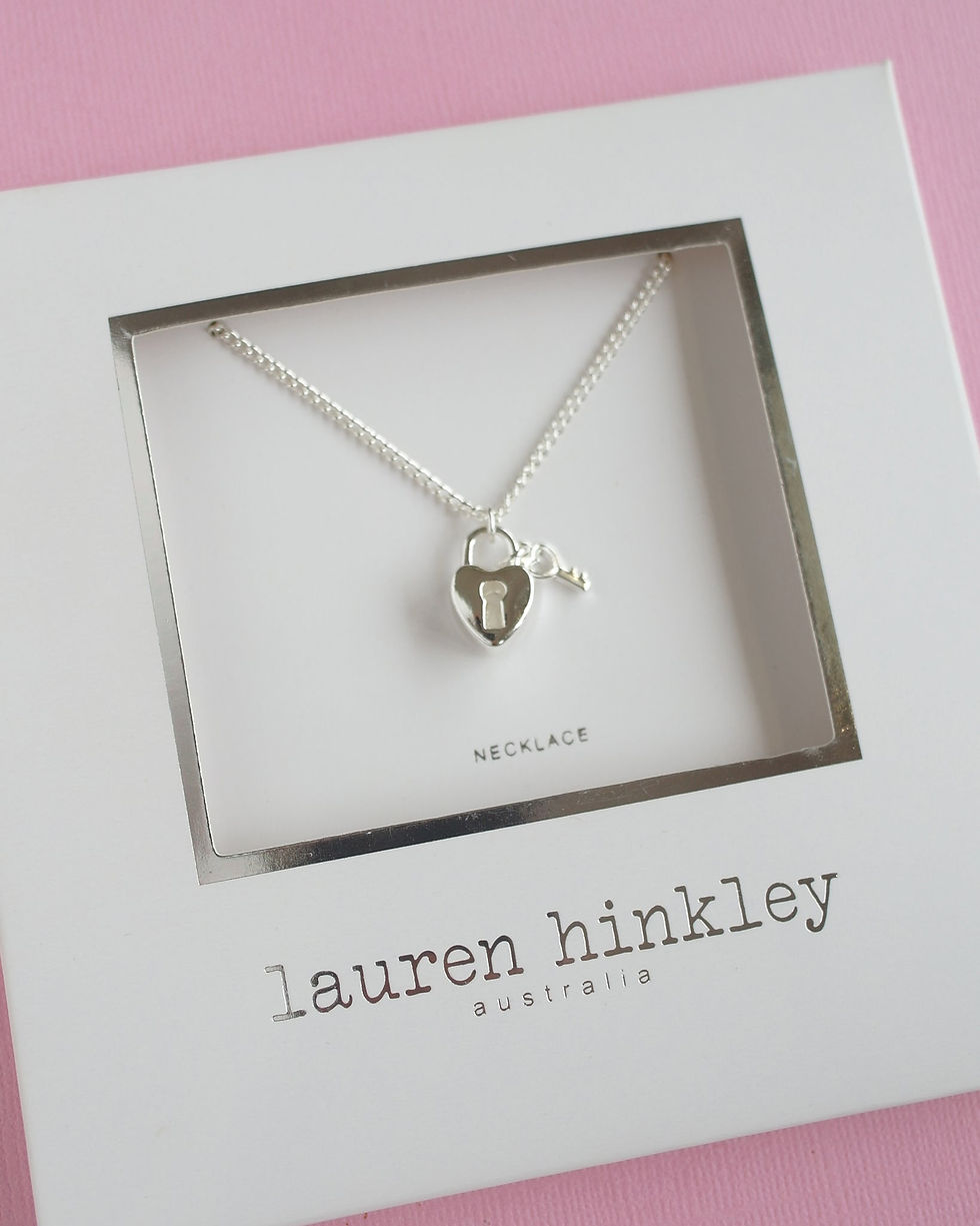 Thumbnail: Locket Necklace