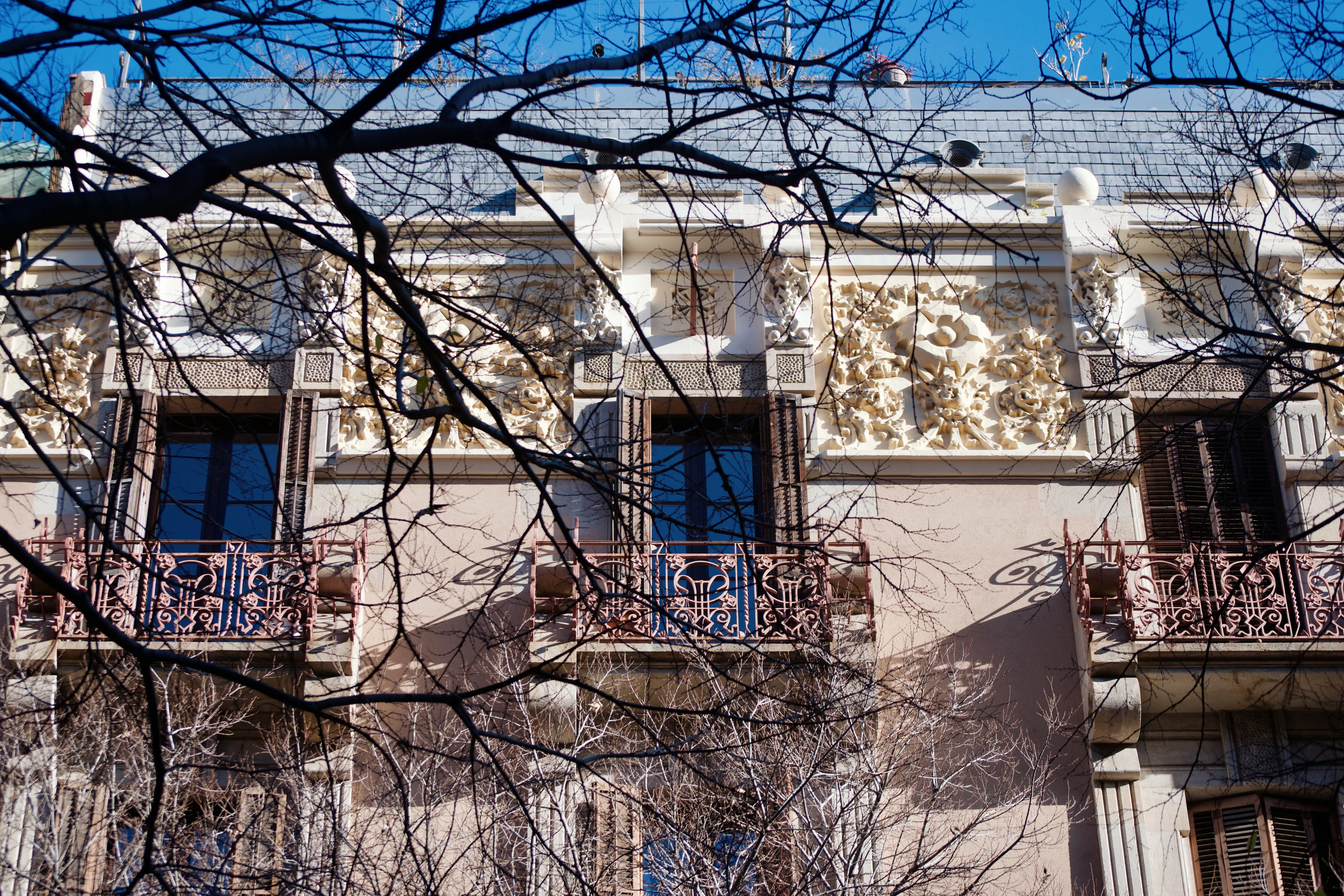 Casa Enric Roger Carrer de Girona, 24