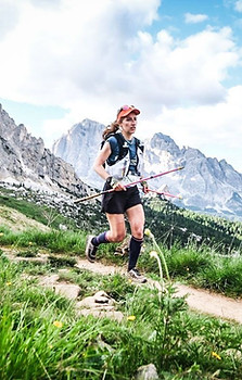 claire-perez-coach-trail.jpg
