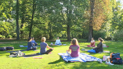 OutdoorFitnessMum OutdoorYoga im Schloßpark