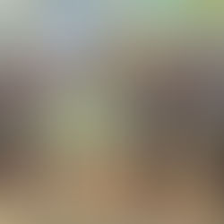 PRZEZ DZIURKĘ OD KLUCZA