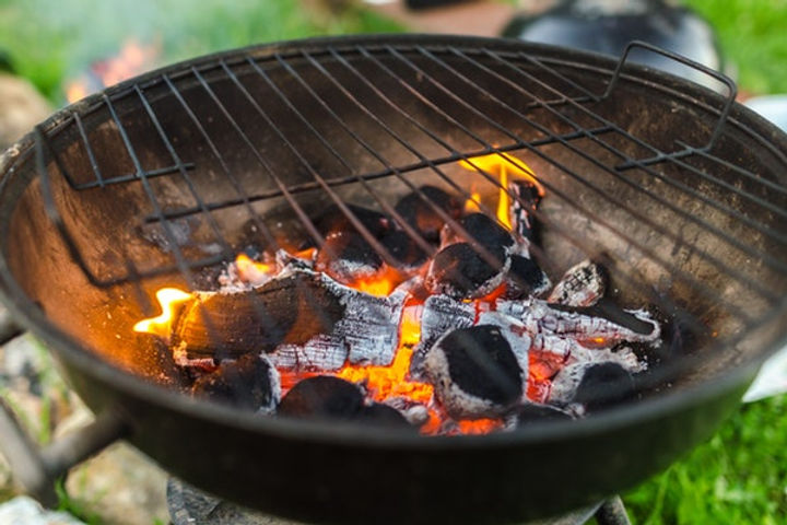 Parrilla-a-carbón.jpeg