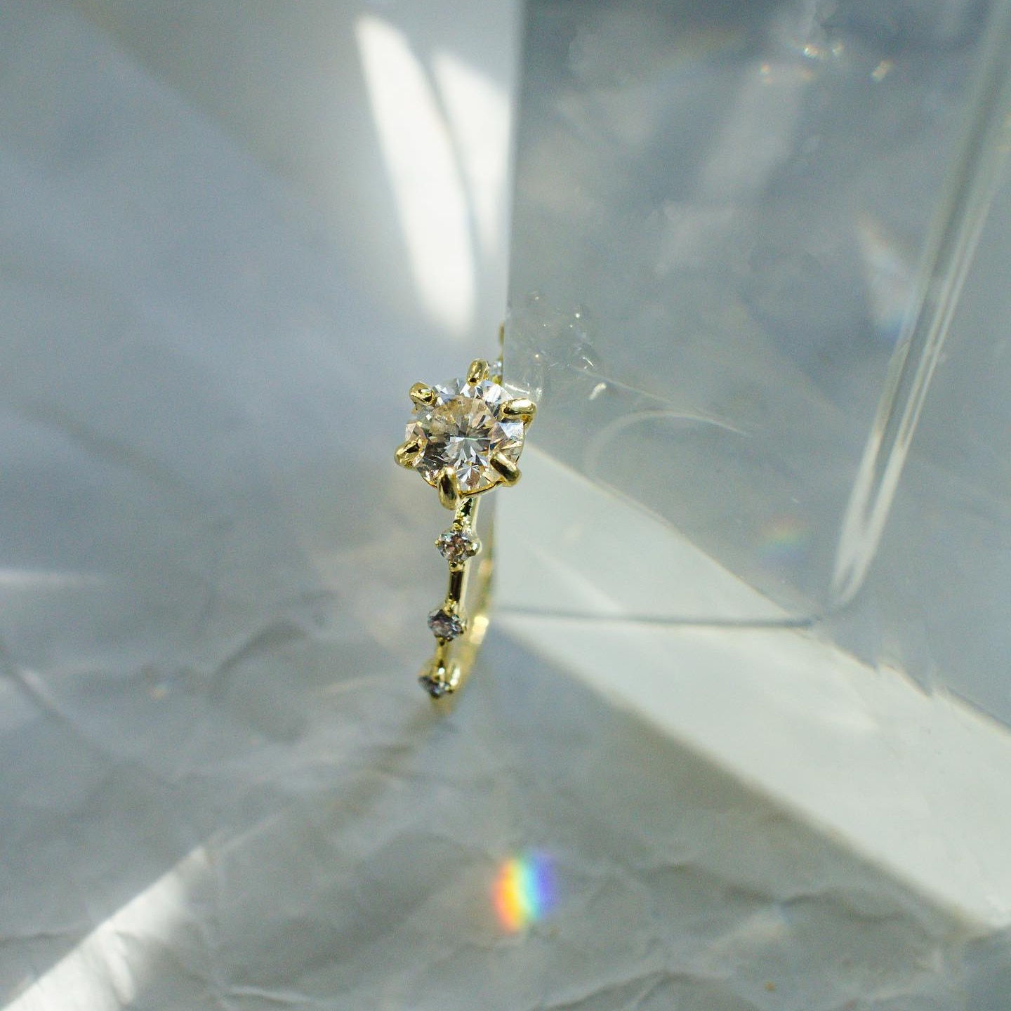 Klasszikus eljegyzési gyűrűnk