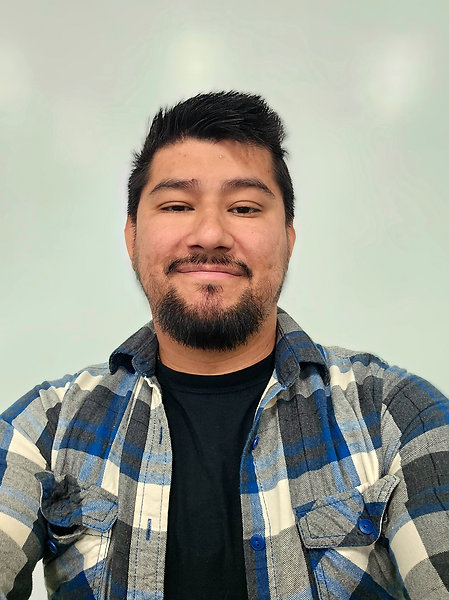Portrait of Andrew Reyes
