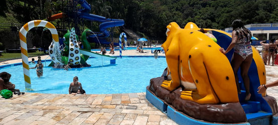 Área infantil do parque aquático do Sport Club Alpes da Cantareira