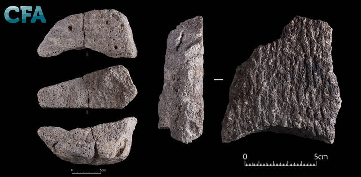 Two images have been combined, side by side.
Image 1: Three fragments of porous, irregularly shaped volcanic rock displayed against a black background with a 5cm scale for size reference.
Image 2: Close-up of two irregularly shaped, textured volcanic rock fragments on a black background with a 5cm scale for size reference.