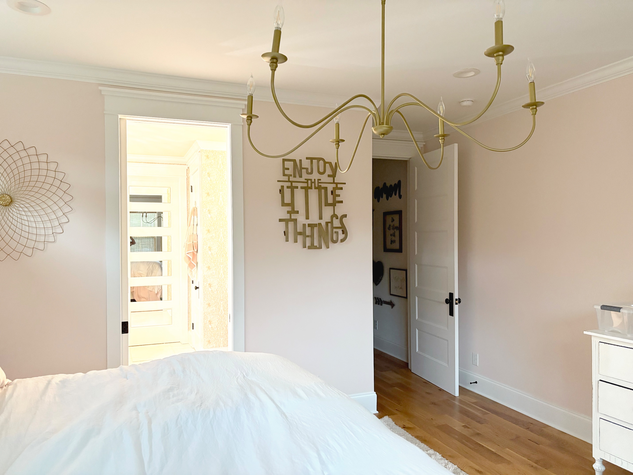 Cottage- Primary Bedroom