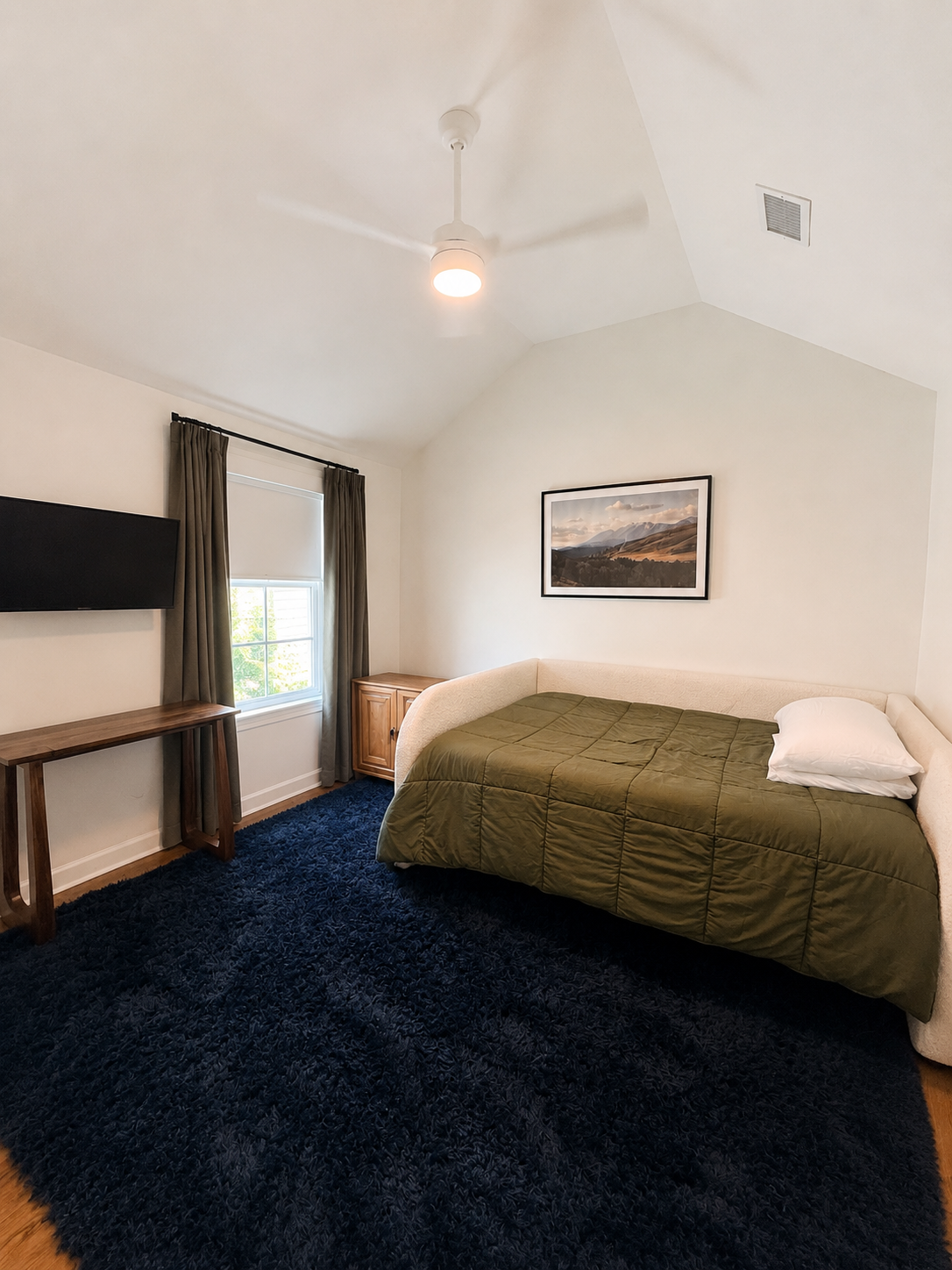 Guest Bedroom 2