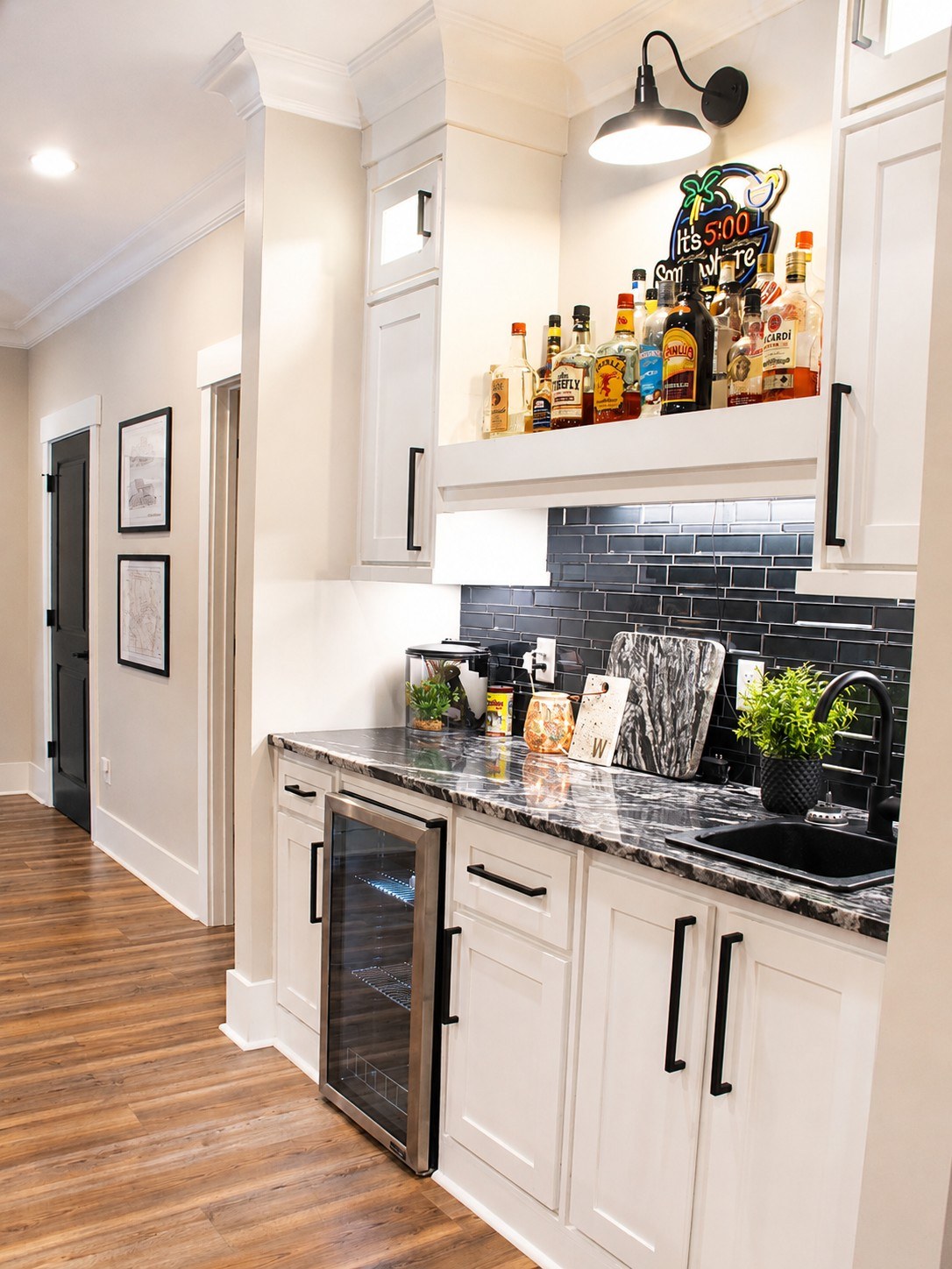 Wet Bar