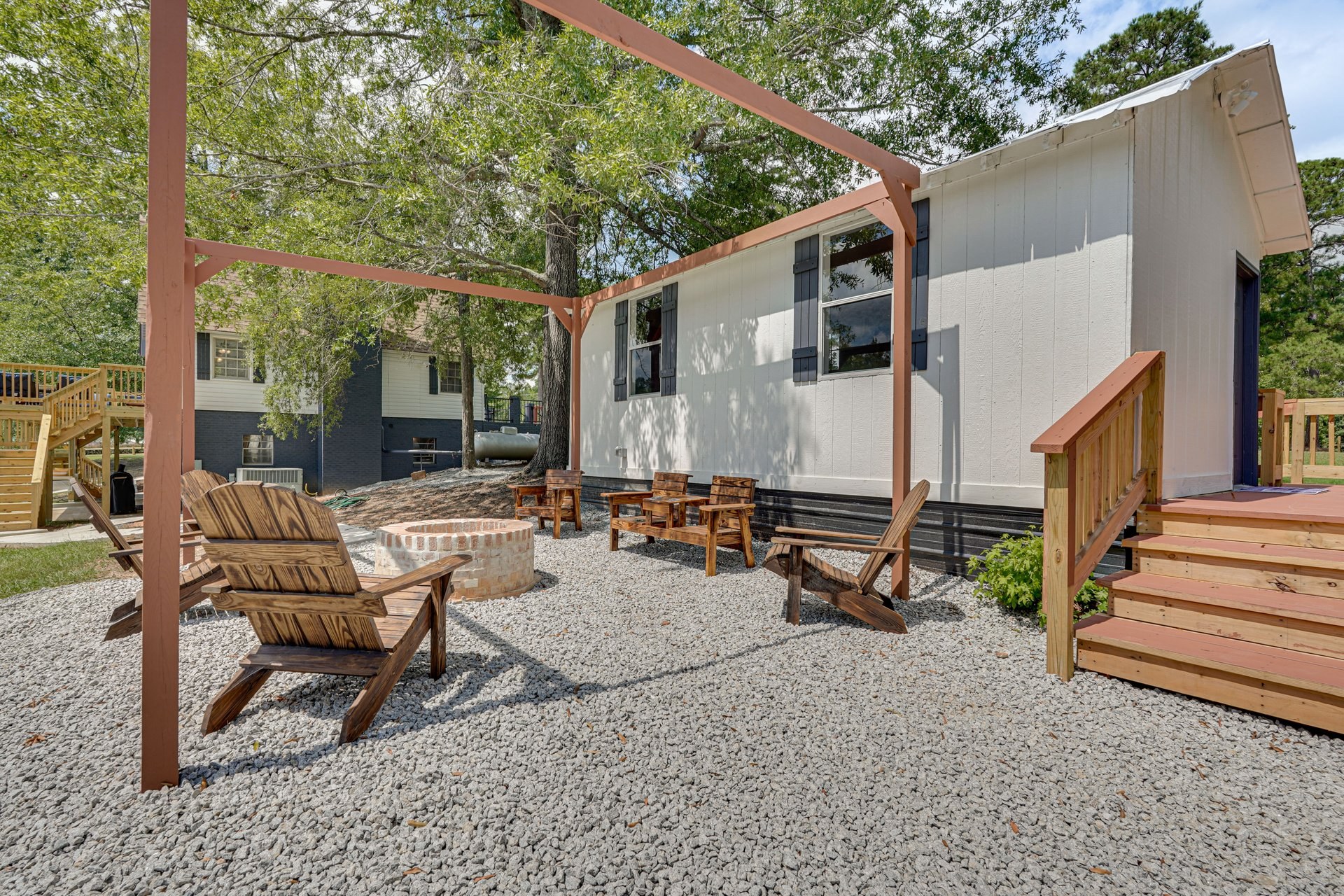 Outdoor entertaining area
