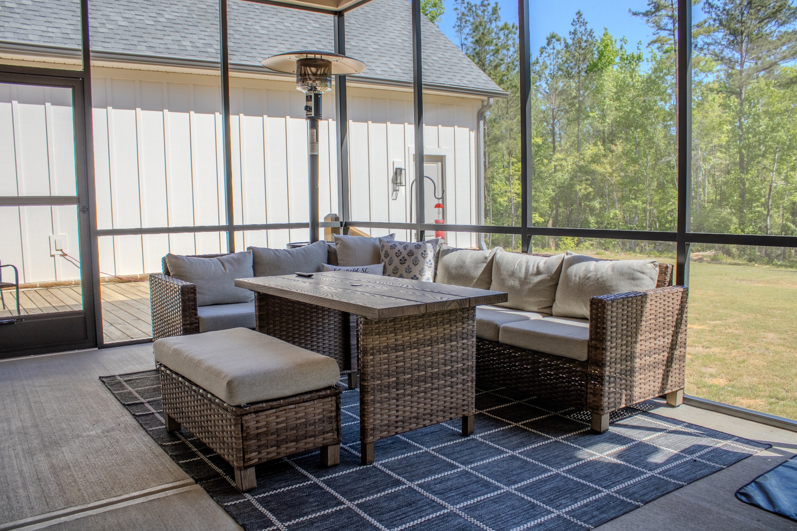 Screened Outdoor Living Area