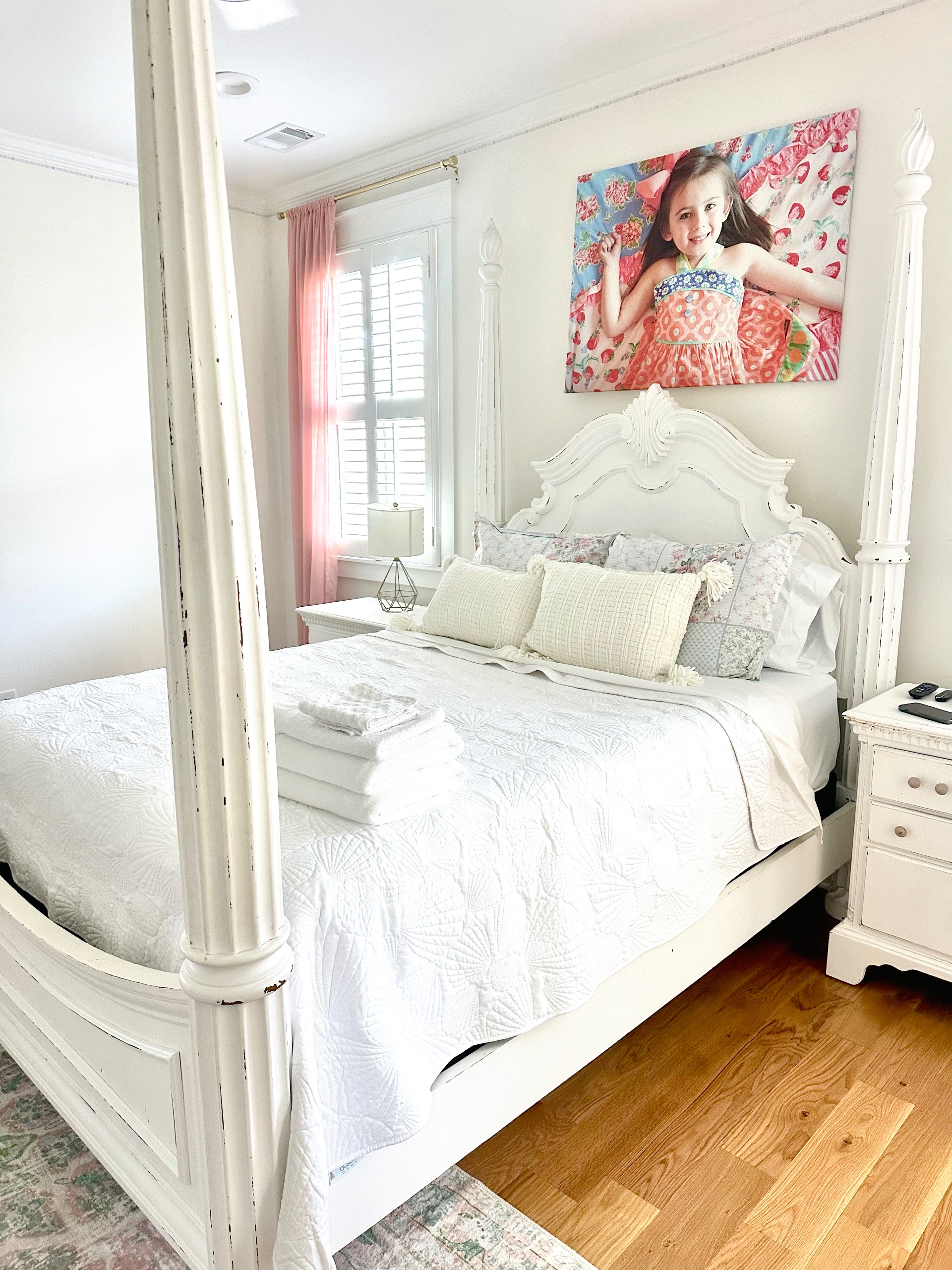 Main House- Bedroom 2 - Guest Suite