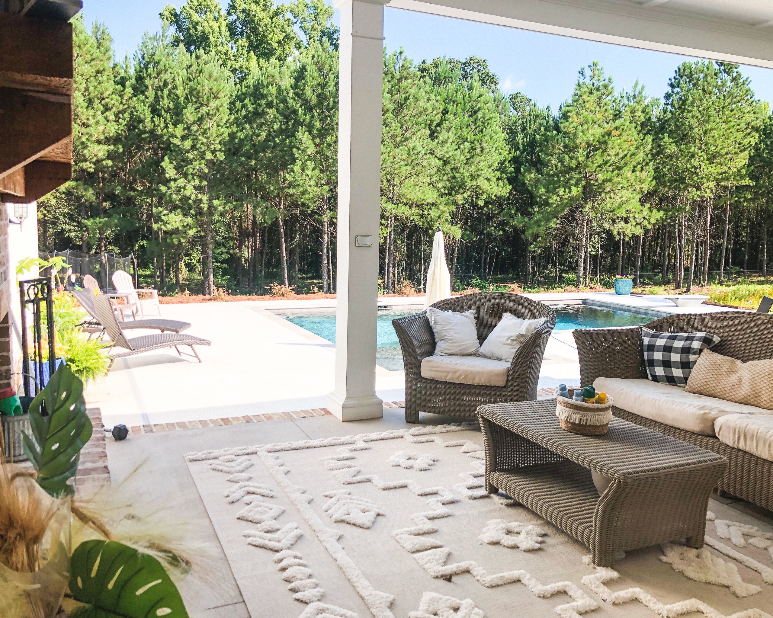 Outdoor Entertaining Area
