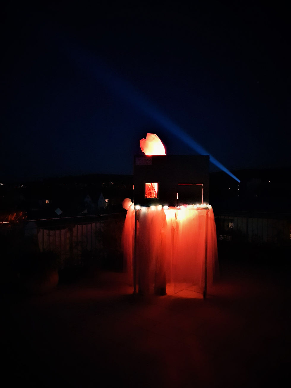 Holy Space bei Nacht Night of Light 2020