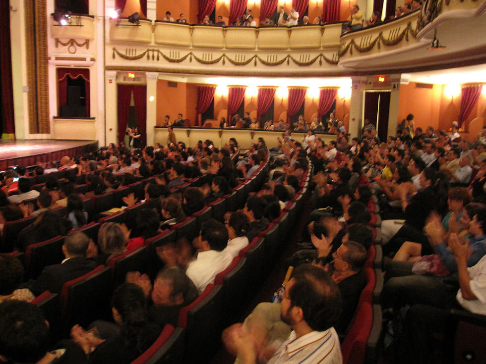 0924-03 (薩) 國家劇院 強力宣傳座無虛席