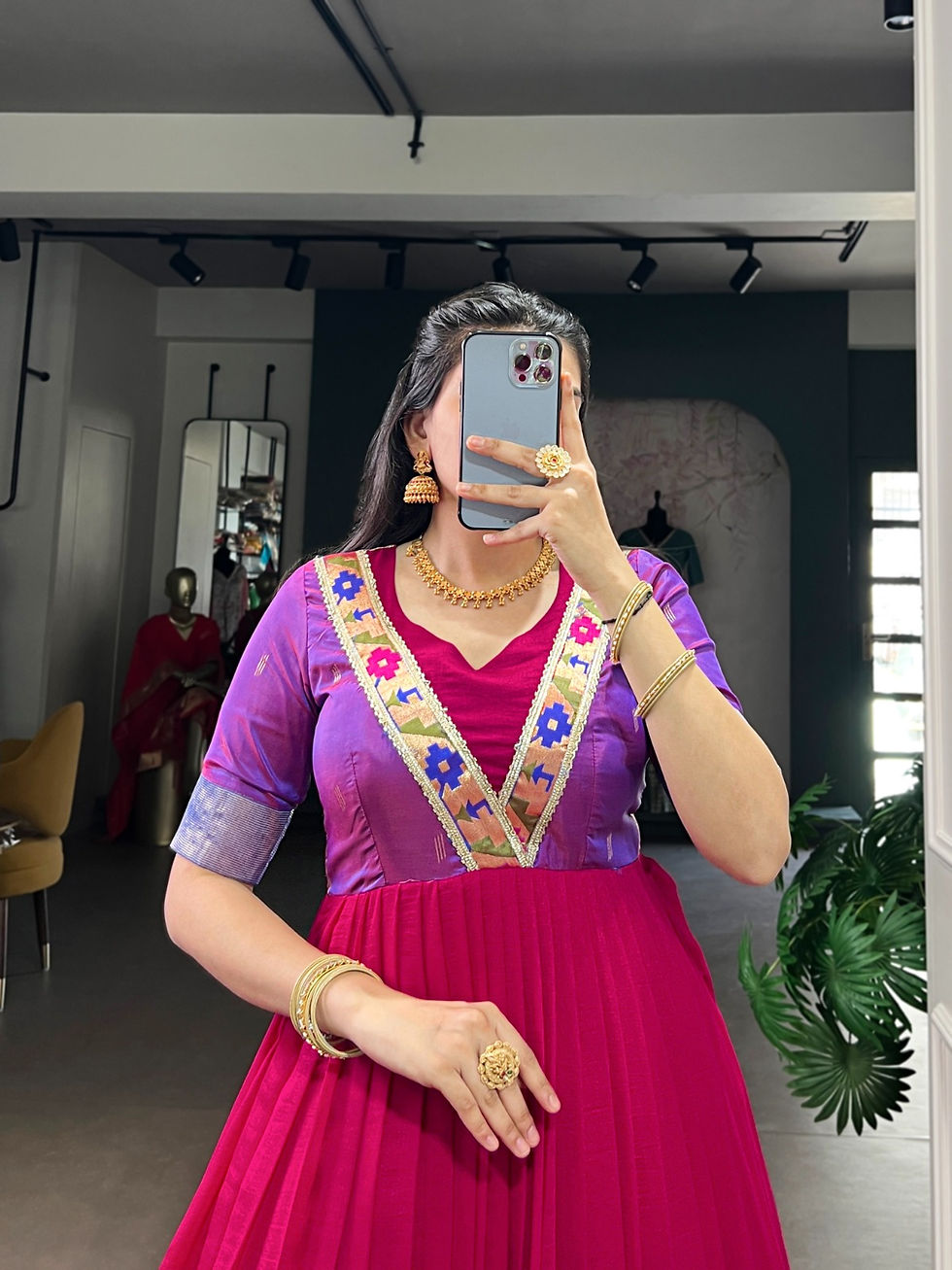 Thumbnail: Wedding Silk Gown