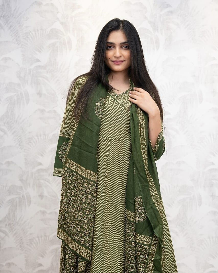 Thumbnail: FI-11- Festive Wear Anarkali Kurta