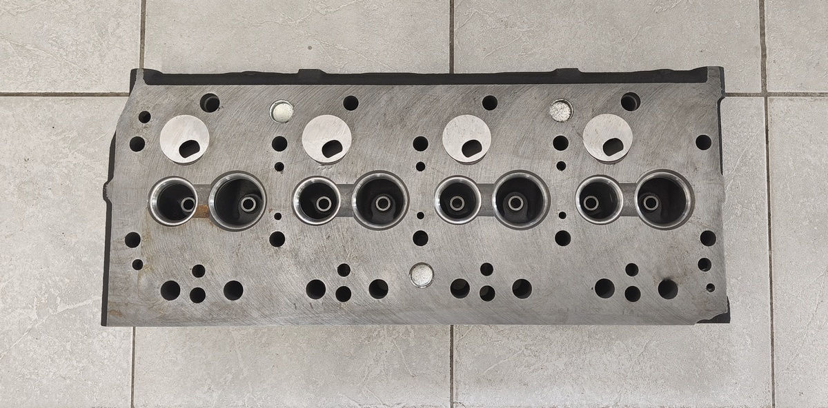 ΚΑΠΑΚΙ ΜΗΧΑΝΗΣ ISUZU 4BD2