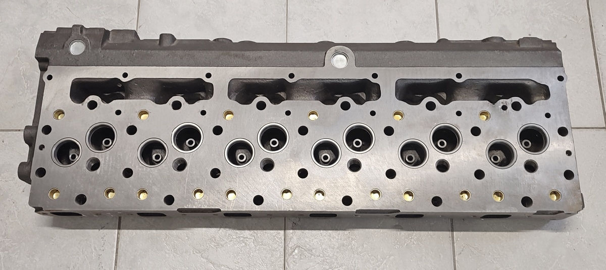 ΚΕΦΑΛΑΡΙ CATERPILLAR 6 ΚΥΛΙΝΔΡΟ