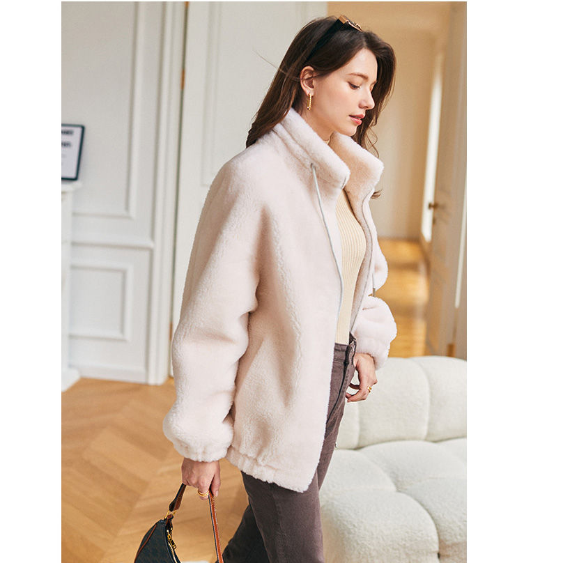 Thumbnail: Wool Teddy Jacket in Ivory