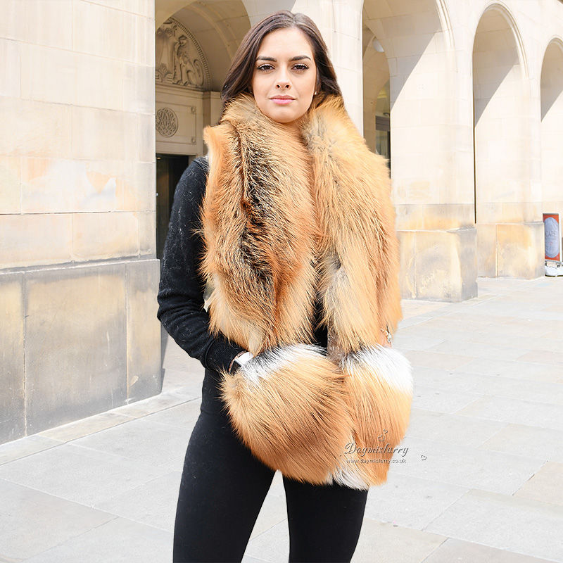 Thumbnail: Red Fox Fur Stole in Natural Colour