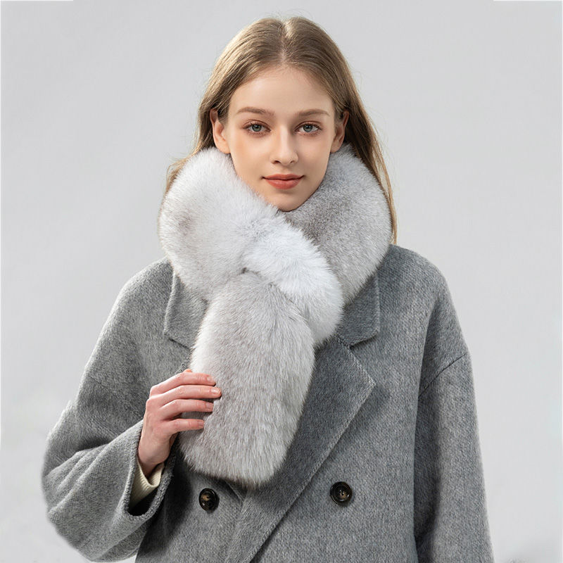 Thumbnail: Blue Fox Fur Scarf