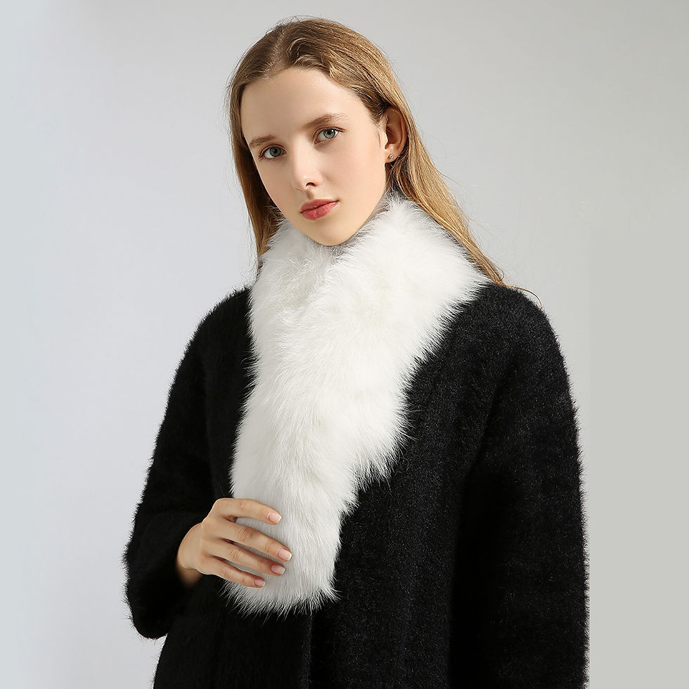 Thumbnail: Fox Fur Scarf in Natural White