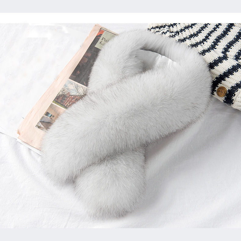 Thumbnail: Natural Blue Fox Fur Scarf