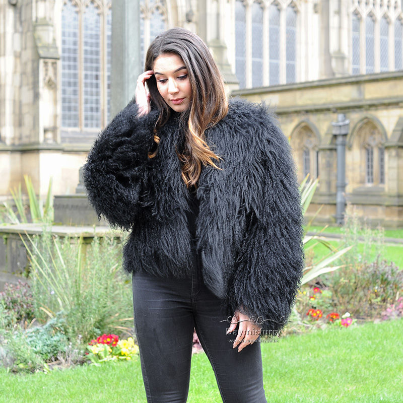Thumbnail: Mongolia Lamb Wool Jacket in Black