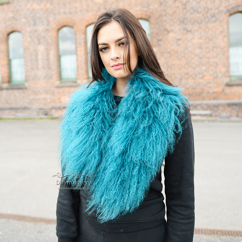Thumbnail: Mongolian Lamb Wool  Collar in Teal Blue