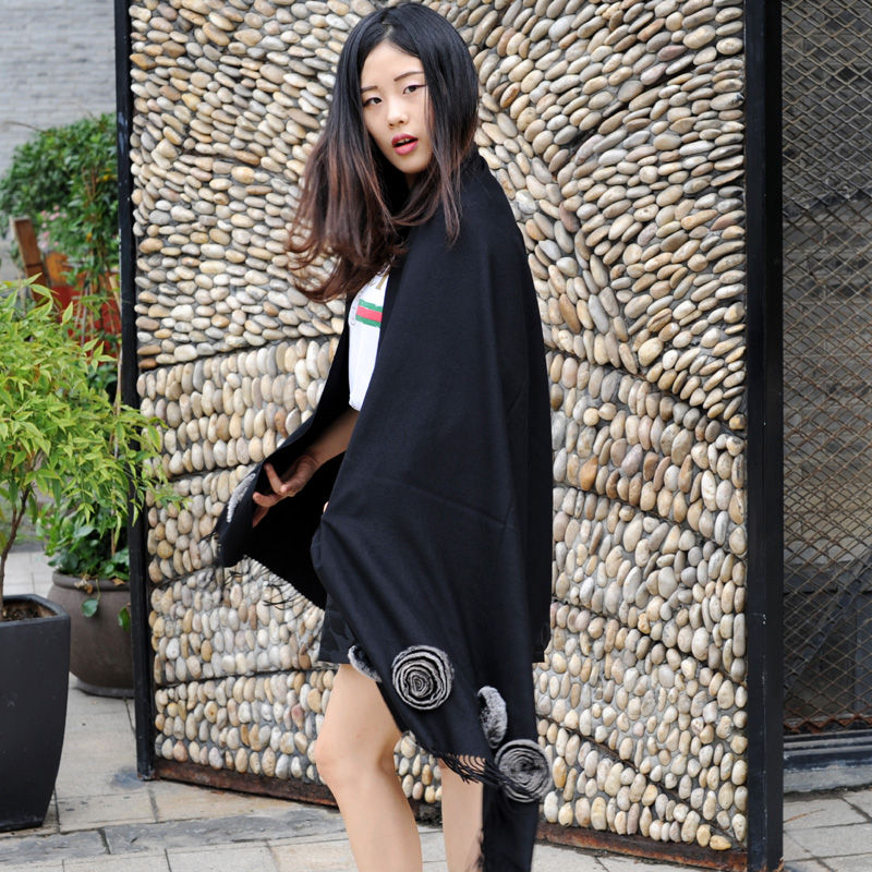 Thumbnail: Cashmere-Like Shawl With Rex Rabbit Fur Flower in Black