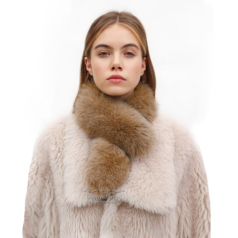 Thumbnail: Camel Fox Fur Scarf