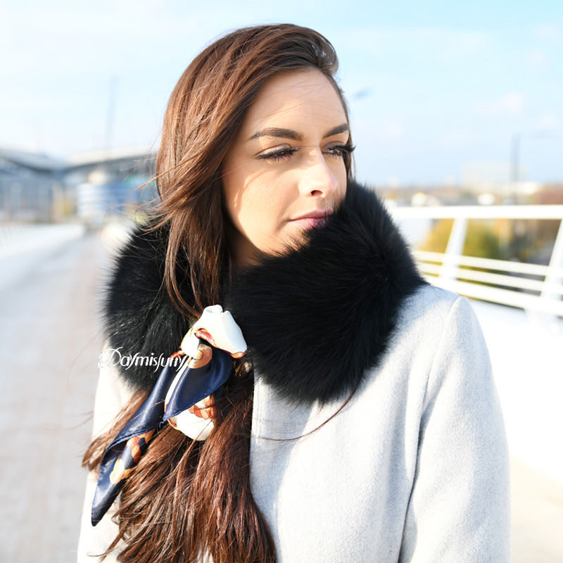 Thumbnail: Black Fox Fur Collar