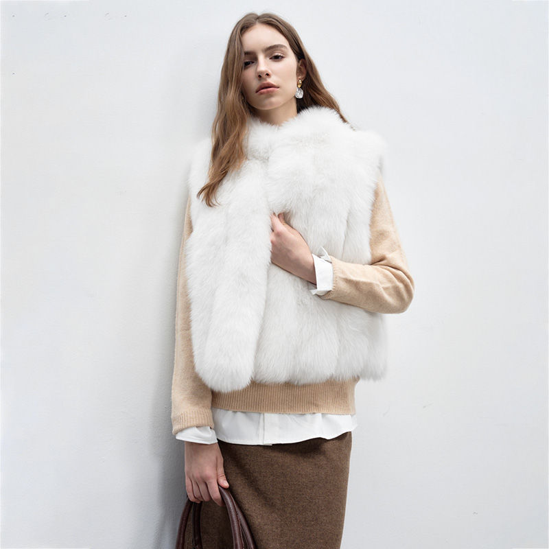 Thumbnail: White Fox Fur Gilet