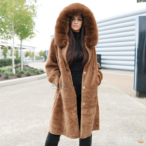 chaisy style ボアコート