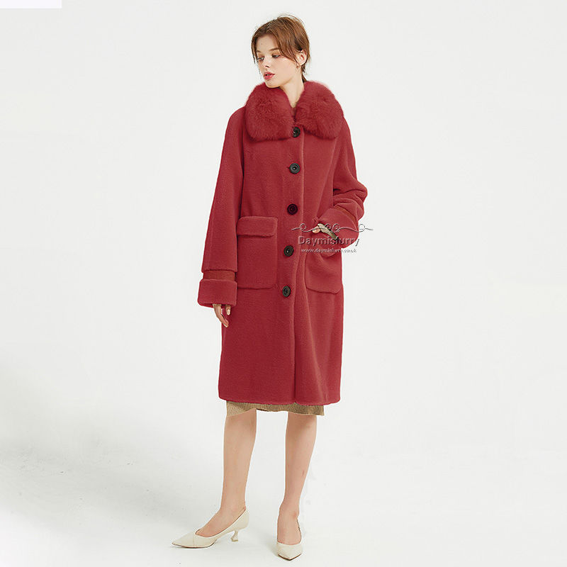 Thumbnail: Wool Teddy Coat  With Fox Fur Collar in Red
