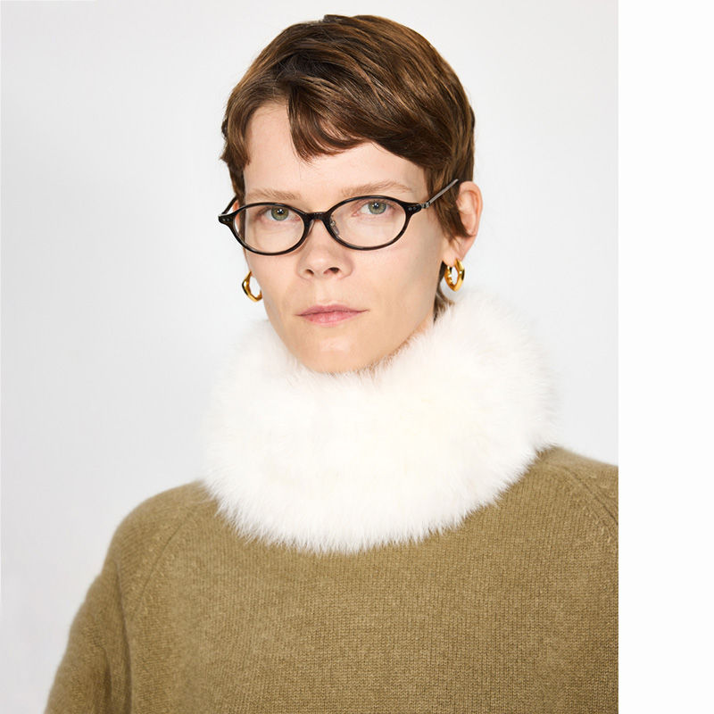 Thumbnail: Two-in-One White Fox Fur Neckwarmer & Headband