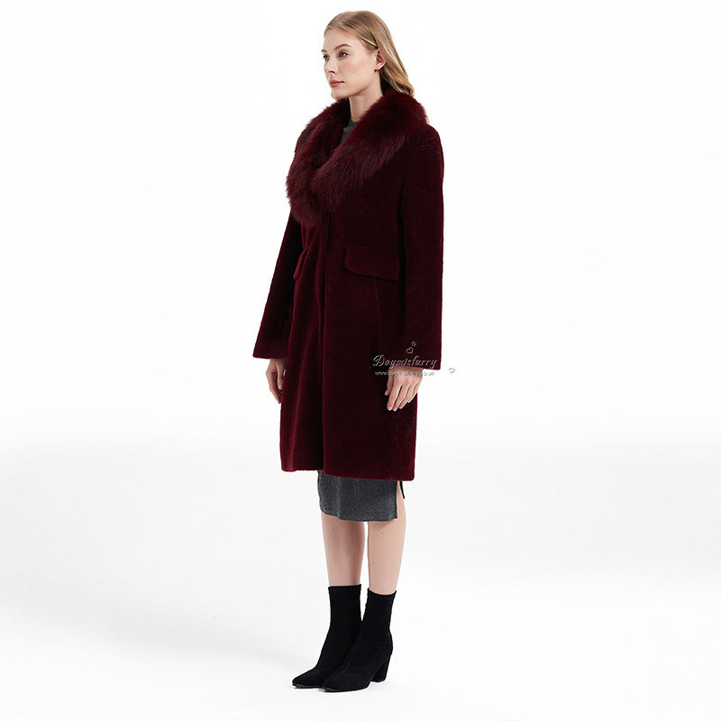 Thumbnail: Wool Coat With Fox Fur Collar