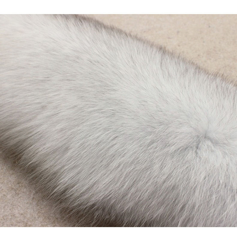 Thumbnail: Fox Fur Scarf in Natural White