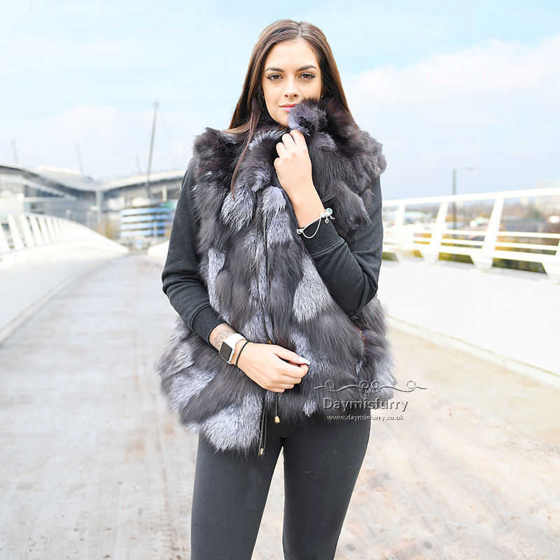 Thumbnail: Cropped Silver Fox Fur Vest in Natural Colour