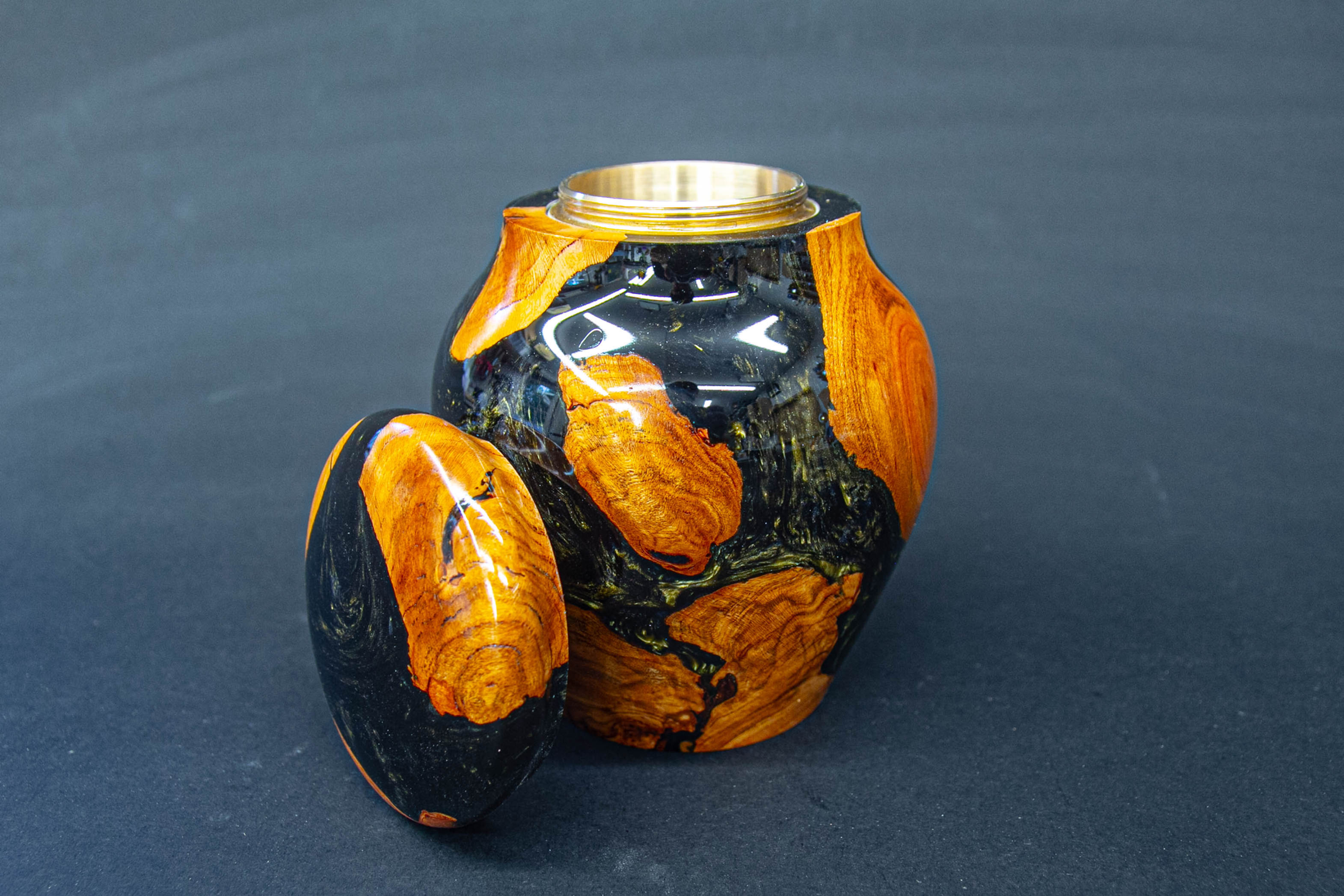 Small Hybrid Pet Urn