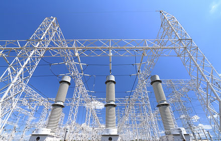 変電所の塗装いたします。