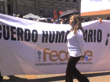 Acuerdos de carácter humanitario y su incorporación automática a la Constitución y gestión comunitaria de agua a control de la Corte Constitucional