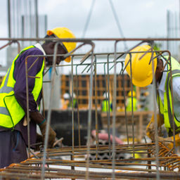 廠商可否以「漏項」為由請求給付工程款、利潤及管理費？