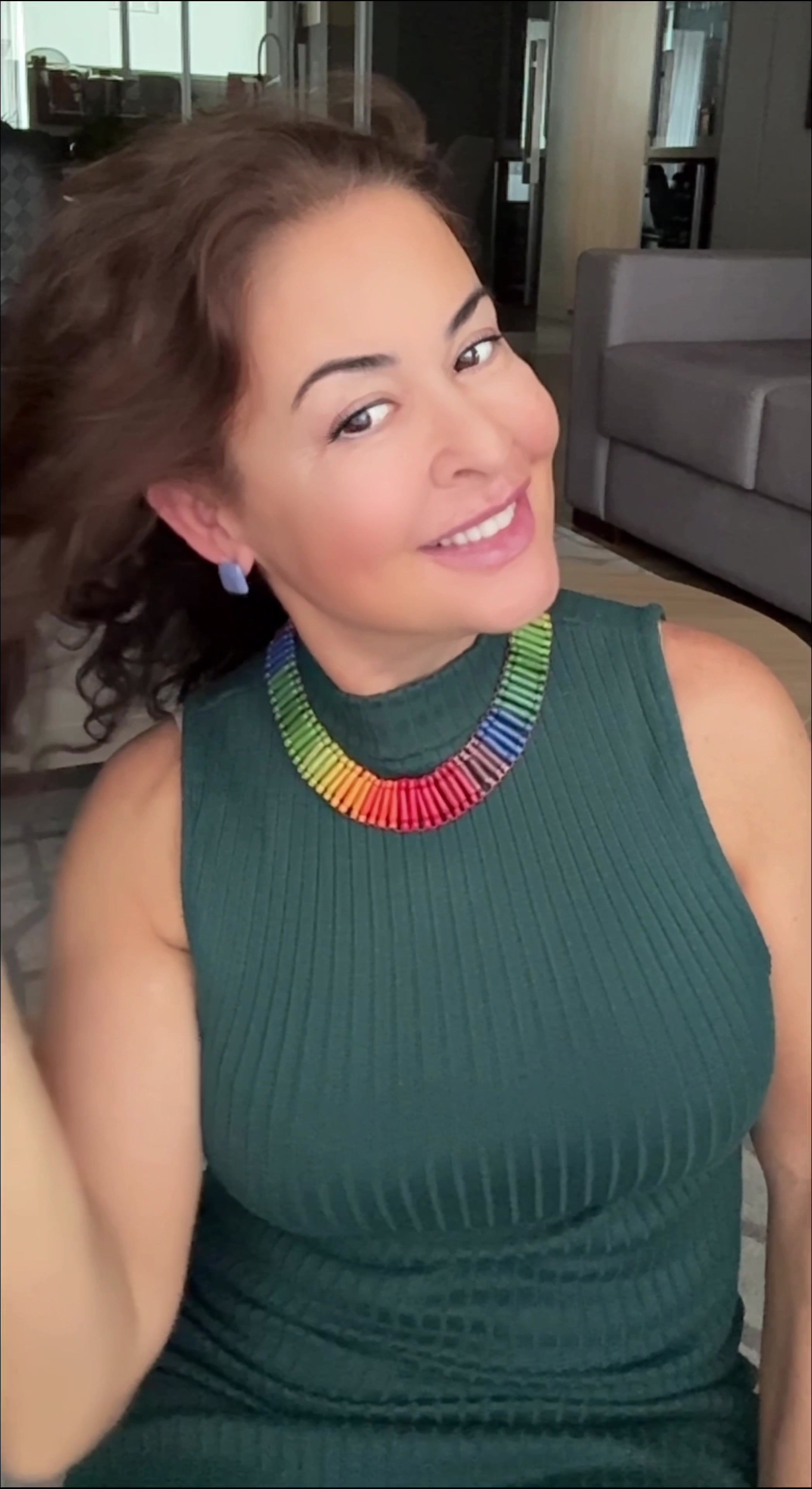 Colar palitos colorido cerâmica vitrificada.